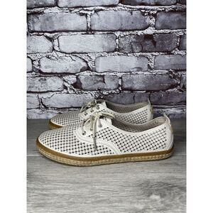 Cole Haan Ivory Leather Perforated Espadrilles Comfort Shoes Women Sz 8.5B US/39